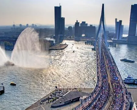 Beautiful Apt Free Parking Appartement Rotterdam